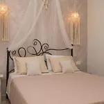 Nyaraló House Lefkes A Plánosz
