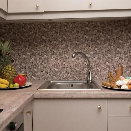 House Lefkes Дом отдыха *