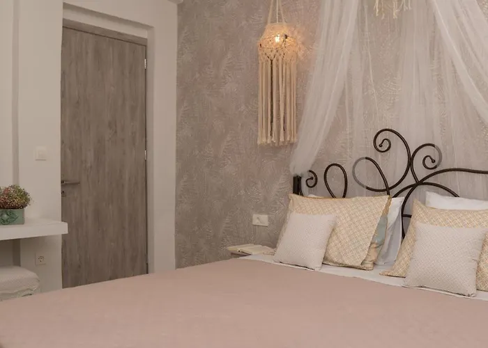 House Lefkes A Plános